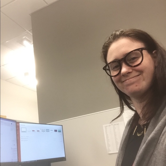 Meet your Posher, Haley - Picture 2 of 2